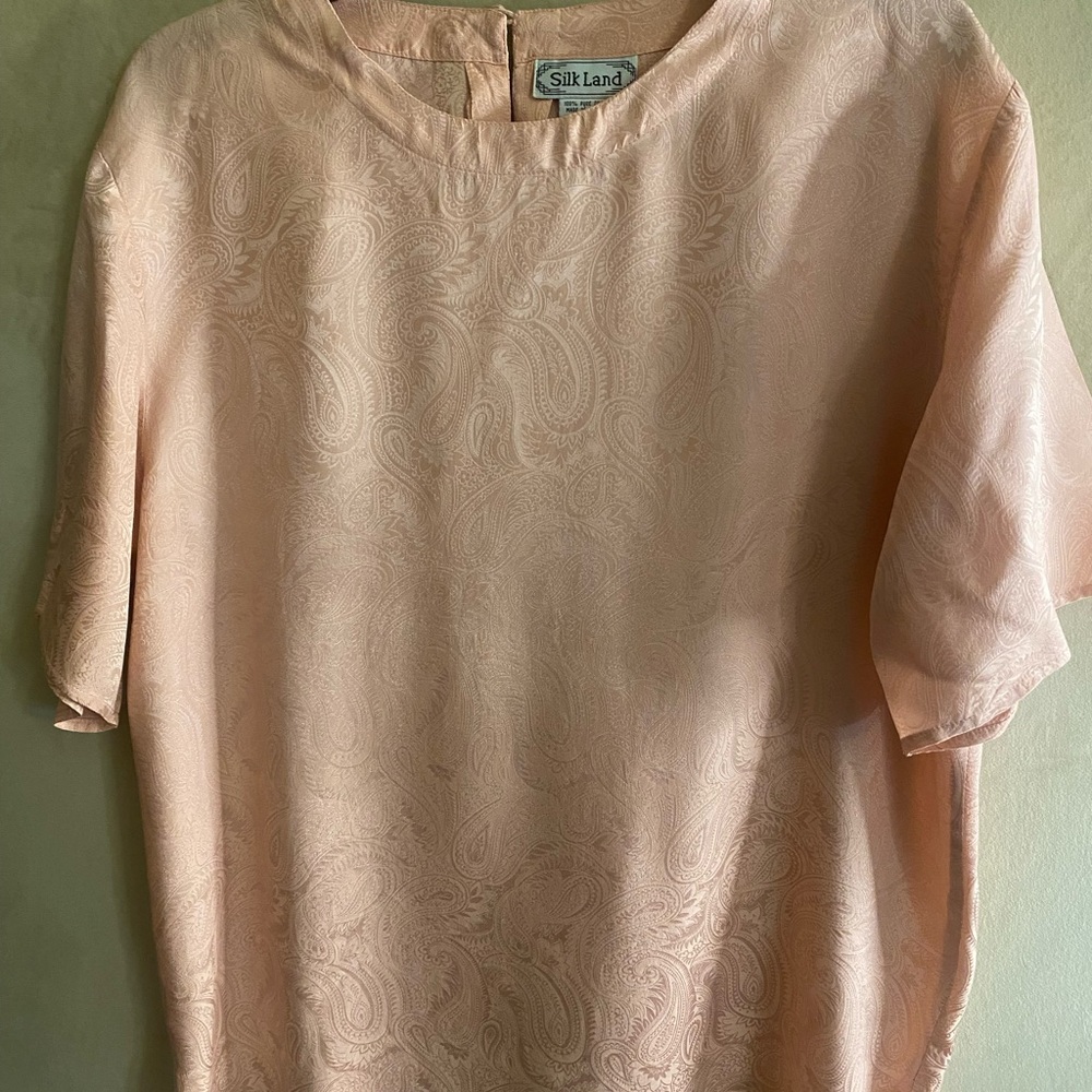 SilkLand Pink Boxy Blouse with Mandarin Collar
